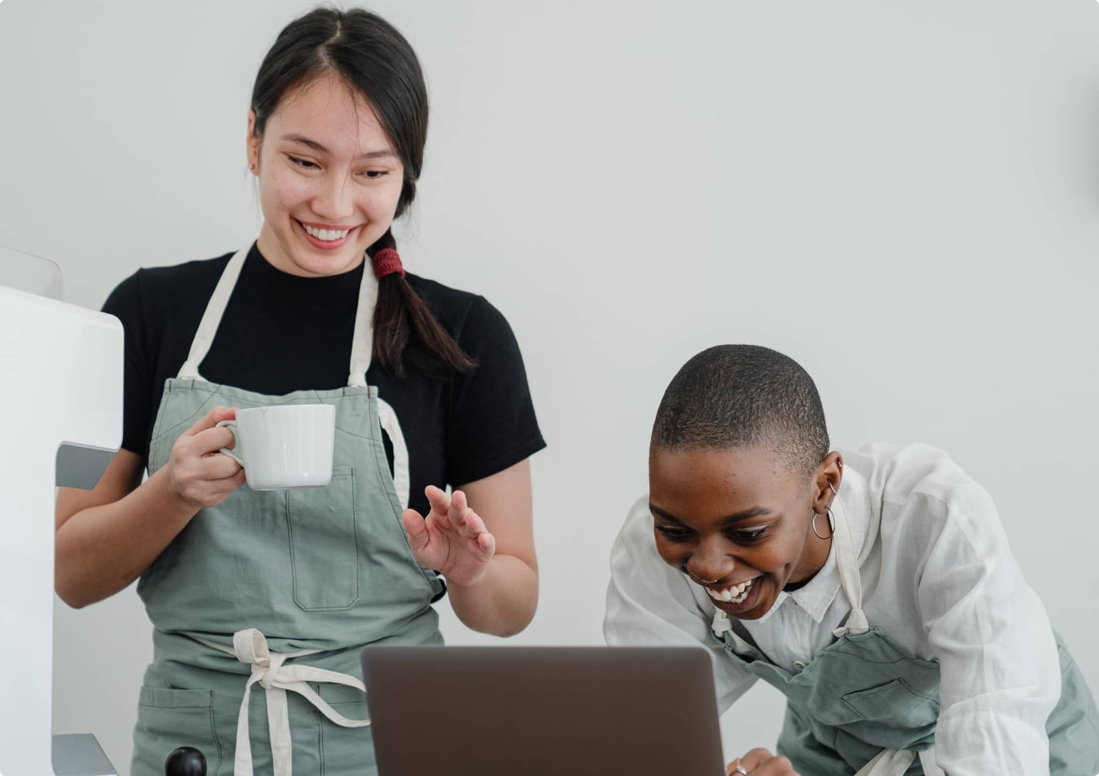 Women Working 1 Women Working 1